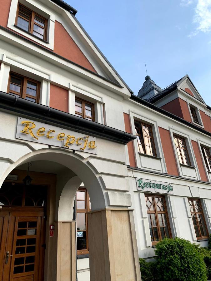 Rezydencja Pod Zegarem Trzebinia  Exterior photo